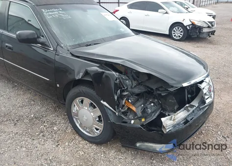 2006 Cadillac Dts Standard z USA, uszkodzony, nr VIN 1GEEH06Y86U501092